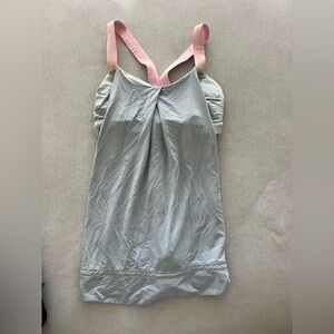 Lululemon workout tank